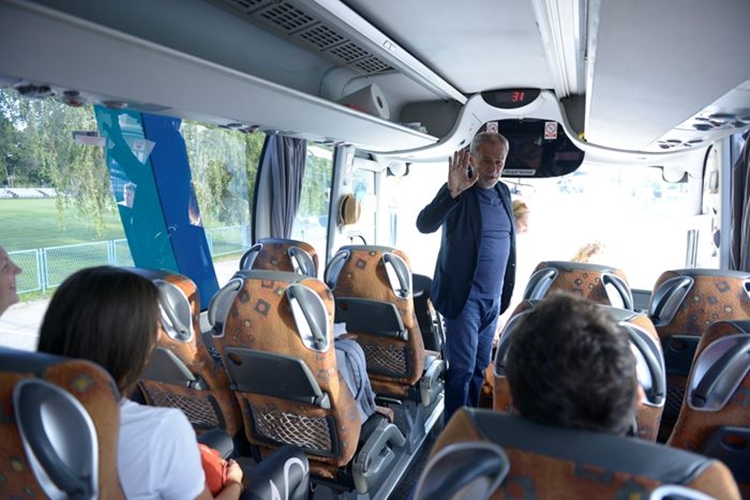 Gradonačelnik Bandić ispratio djecu na ljetovanje