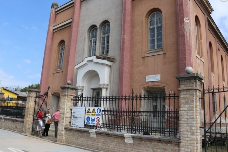 I koprivnički gradonačelnik provjerio kako napreduju radovi u Sinagogi