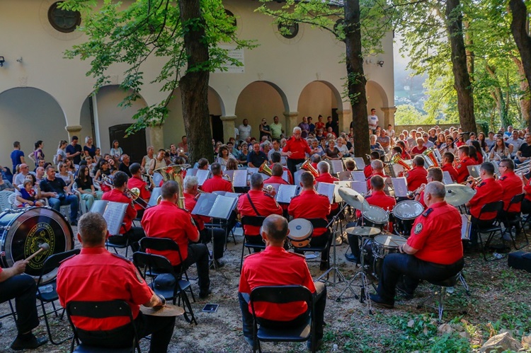 Na Starom gradu Krapina održan 5. koncert Gradskog puhačkog orkestra