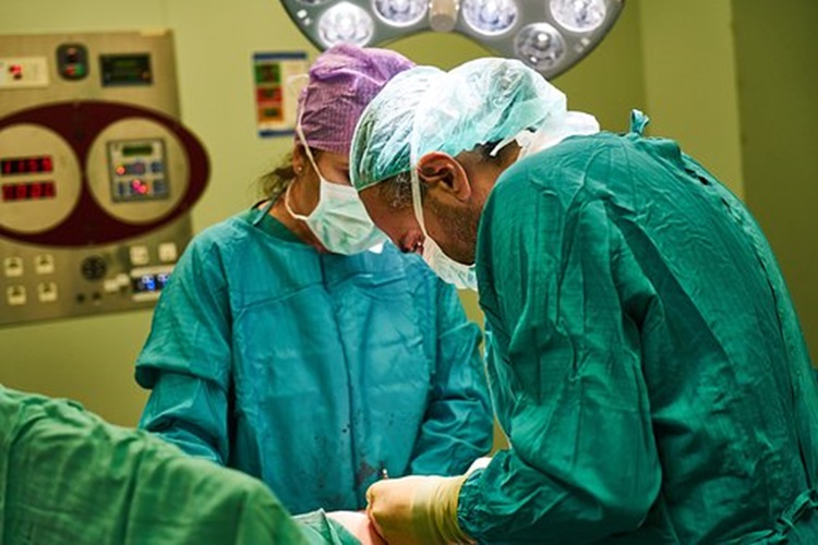 KAKO ZADRŽATI KVALITETNE LIJEČNIKE: U Zagorju ne sjede skrštenih ruku, razgovori počinju još dok su budući liječnici na studiju