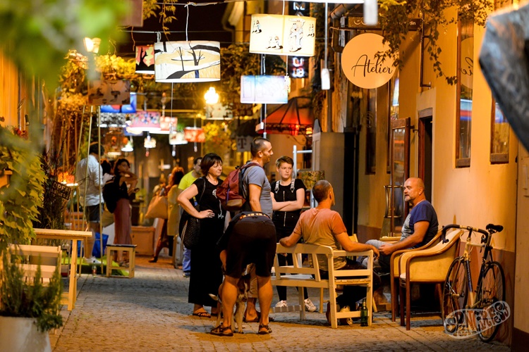 ŠPANCIRFEST STIGAO DO POLOVICE PUTA Varaždinom svakodnevno prolaze i uživaju rijeke dobro raspoloženih ljudi