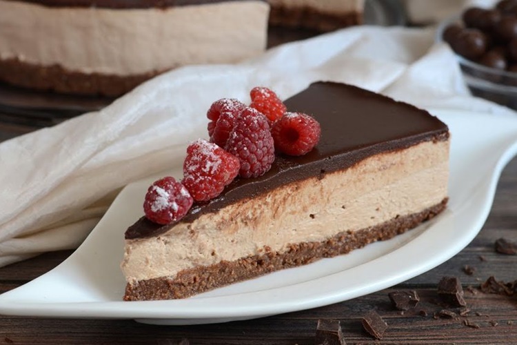 Brzo se priprema: Čokoladni cheesecake za koji ne trebate uključiti pećnicu