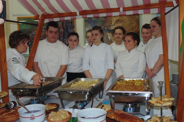 Učenici Gospodarske škole Varaždin pripremili brojne delicije od zelja