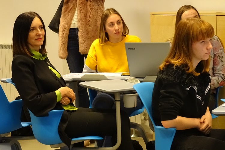 Varaždinska ministrica vjeruje da će razredna nastava početi 11. svibnja