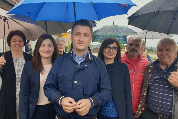 Žarko Tušek obišao istočni dio KZŽ: „Ponosan sam što smo u mandatu aktualne Vlade napravili neke od kapitalnih generacijskih projekata prometne infrastrukture”
