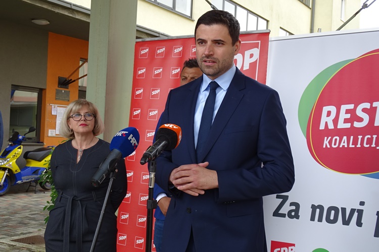 Bernardić: Za članove HDZ-a drukčiji kriteriji za samoizolaciju