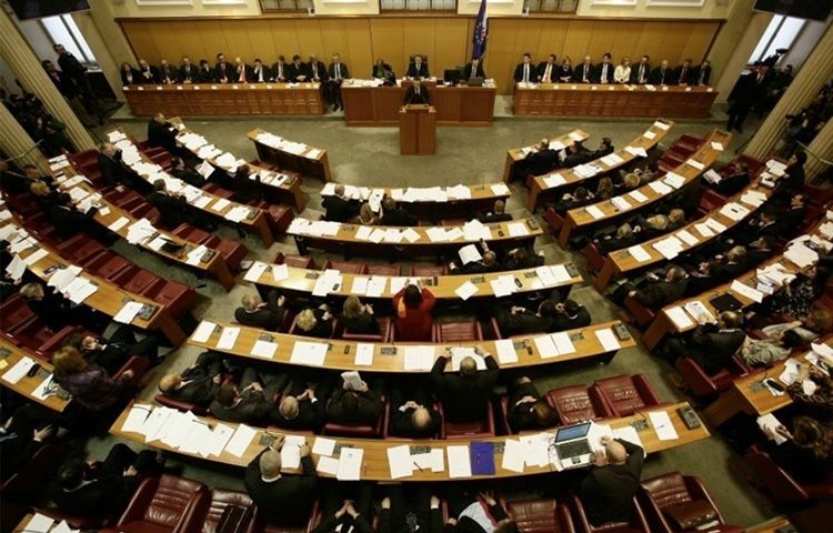 KONSTITUIRAJUĆA SJEDNICA HRVATSKOG SABORA Poznati svi kandidati za potpredsjednike