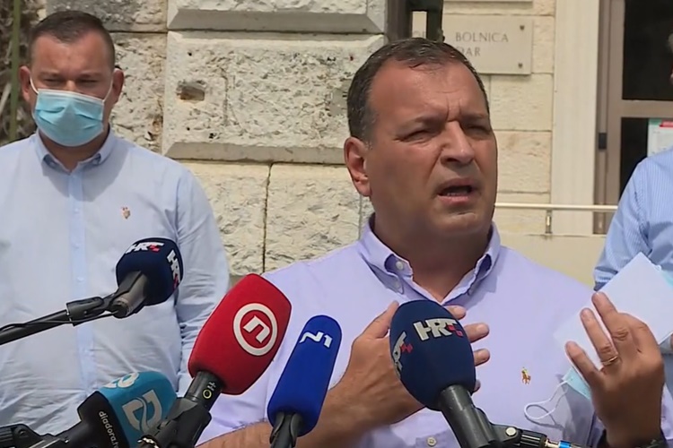 Beroš: Bez turizma sve bi bilo daleko lošije, ciljano smo prihvatili ovaj rizik, imamo planove za jesen