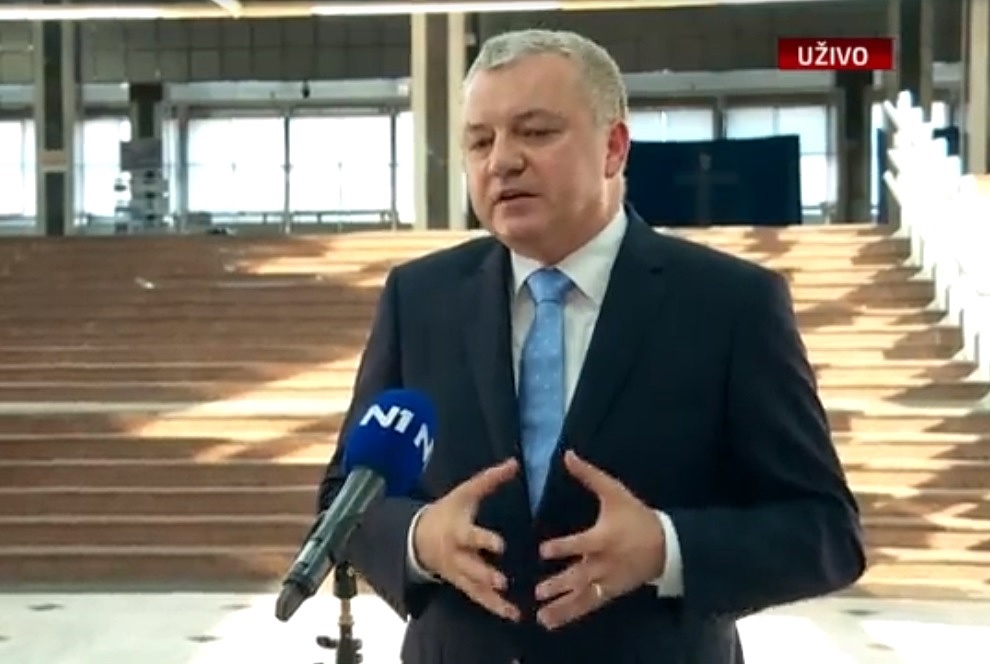 Ministar Horvat najavio - APN krediti će ići dalje......