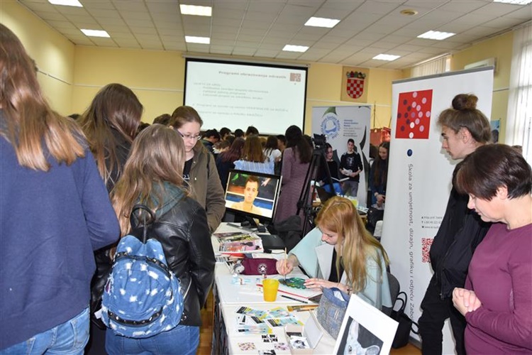 ENTER Još jedan projekt Krapinsko-zagorske županije u finalu izbora za Najbolji EU projekt - aktivnosti usmjerene na mlade nezaposlene osobe i pokretanje poslovanja