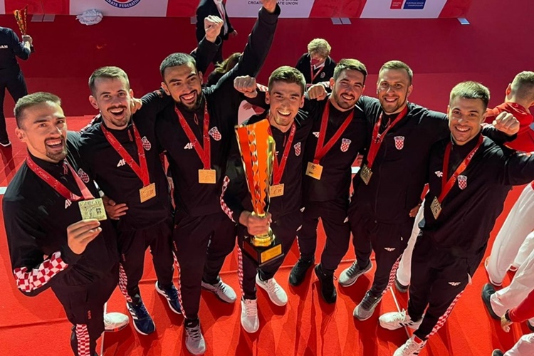 NAJBOLJI OD NAJBOLJIH Enes Garibović, Klara Koščak, hrvači Vindije i rukometašice Koke najbolji u 2021. godini, priznanje za životno djelo Josipu Kleinu