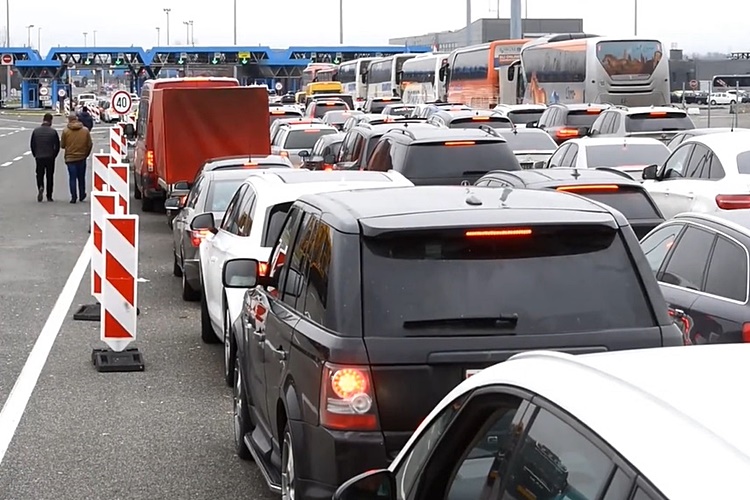Slovenija uvela novi sustav naplate cestarina- Vinjete koje lijepite na staklo zamijenile e-vinjete