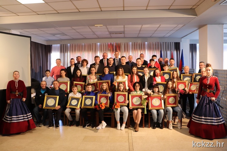 Nagrađeni najbolji sportaši Koprivničko-križevačke županije, Koren: Nastavljamo s ulaganjima u sportsku infrastrukturu za bolje uvjete u postizanju sjajnih rezultata!