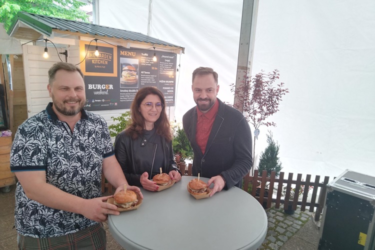Gradonačelnica Cividini otvorila Burger Weekend Čakovec - uz bogat program tijekom cijelog vikenda možete osvojiti i besplatan slasni burger