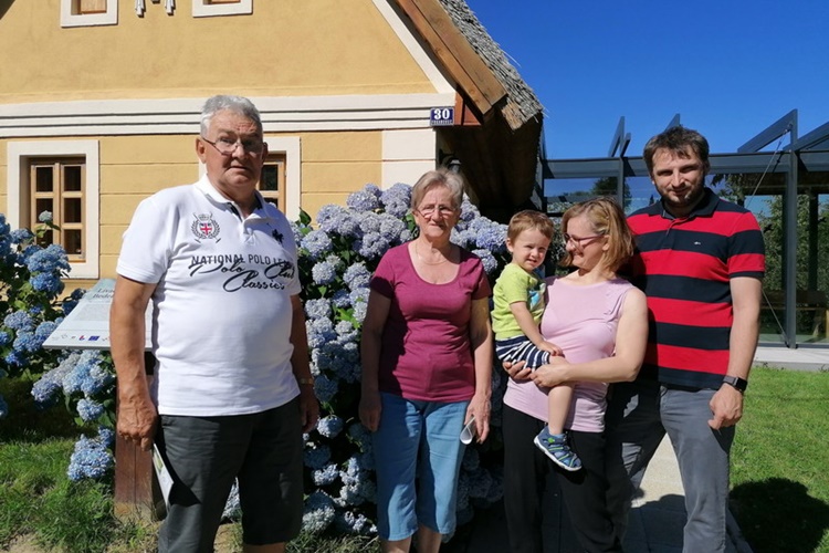 Održan 3. Dan otvorenih vrata na Matulovu gruntu - Željko Mezga trasirao stazu u obliku "matula"