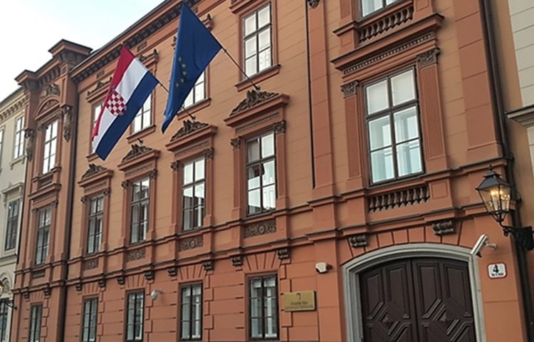Prijeti li Hrvatskoj zabrana pobačaja? Ustavni sudac: Nemam čarobnu kuglu…