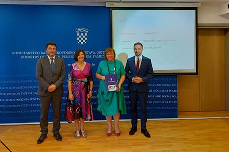 ODLIČNA VIJEST Krapinsko-zagorskoj županiji milijun kuna za projekt „Zalogajček” - projektom će biti osigurano 173.950 obroka za 994 djece