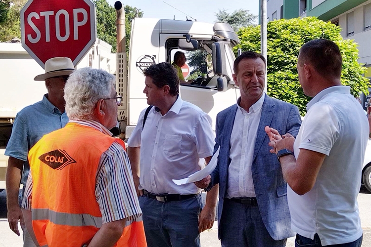 Gradonačelnik Bosilj obišao radove u Ulici Tina Ujevića u Varaždinu: Gradi se na puno mjesta, planiramo nove radove