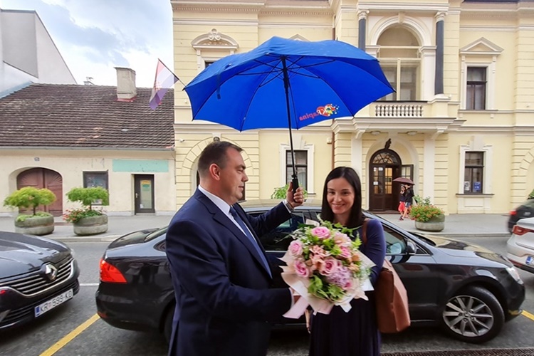 Ministrica Vučković u radnom posjetu Gradu Krapini obećala pomoć u sanaciji posljedica tuče