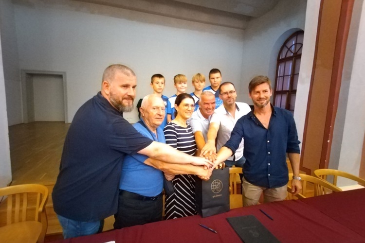 Zagrebački Dinamo i NŠ Sloga Čakovec potpisali sporazum o suradnji – Cividini: Ovo je prvenstveno za naše mlade jer želimo da se bave sportom i da zdravo žive