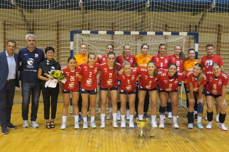 SJEĆANJE NE BLIJEDI Održan 4. Memorijalni rukometni turnir u spomen na Željka Golika - najuspješnijima pehare uručio i župan Posavec