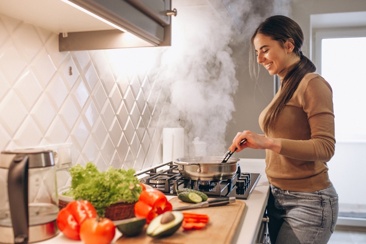 Donosimo vam recept za preukusnu juhu od povrća: Lagana, fina i osvježavajuća!