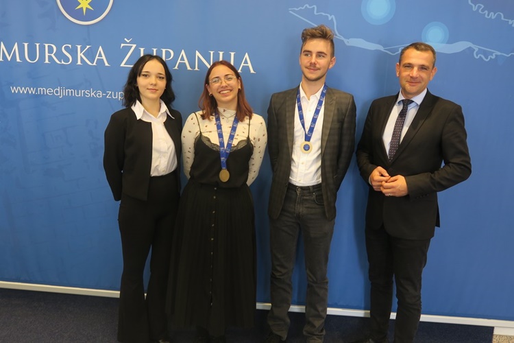 Najbolji kuhari i hotelijeri Europe iz SŠ Prelog na prijemu kod župana Posavca: U konkurenciji 400 natjecatelja iz 25 zemalja uzeli zlato i broncu!