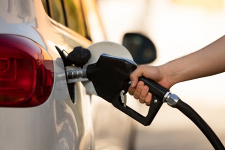 Cijene goriva na benzinskim postajama samo u eurima - Crodux i Petrol imaju skuplje cijene nego ostali!