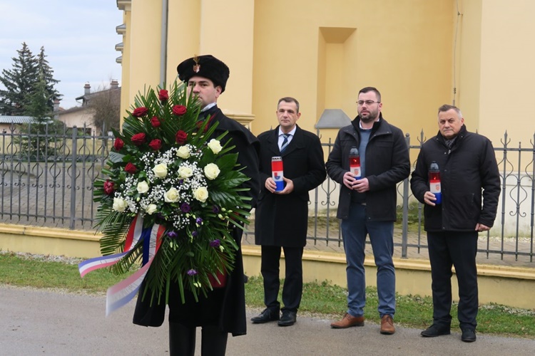 Uz spomendan sjedinjenja Međimurja s maticom zemljom Hrvatskom odana počast prosvjetiteljima -Župan Posavec: Upravo taj događaj Međimurje čini Međimurjem
