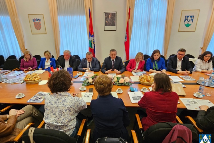 Hoće li Koprovničko-križevačka županija dobiti prestižni status „prijatelj djece”? Župan Koren: Potvrdili smo da na svim poljima ulažemo u djecu i mlade i njihovu budućnost