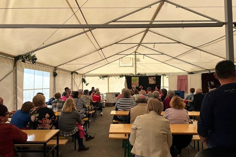 Ovogodišnje Jurjevo u Jurjevcu privuklo brojne posjetitelje – uživali su u prekrasnoj suboti i brojnim atraktivnim sadržajima