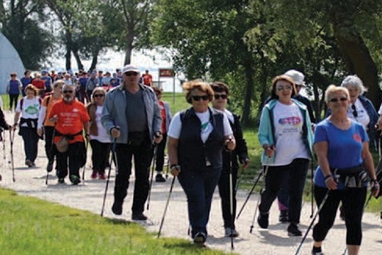 Povodom Međunarodnog dana rijeke Drave Udruga Drava organizira školu nordijskog hodanja