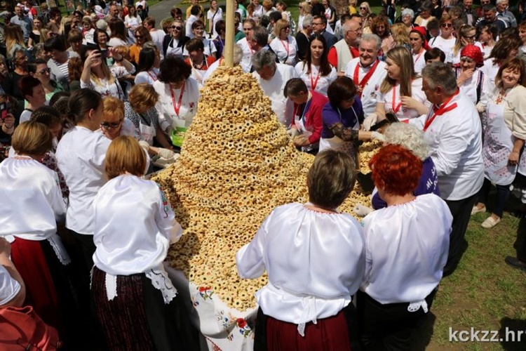 U Podravini zbilja znaju raditi kolače