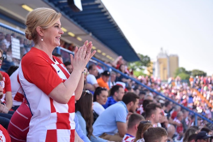 NAVIJAČICA VATRENIH: Predsjednica Kolinda stiže sutra u Varaždin na utakmicu Hrvatska-Tunis