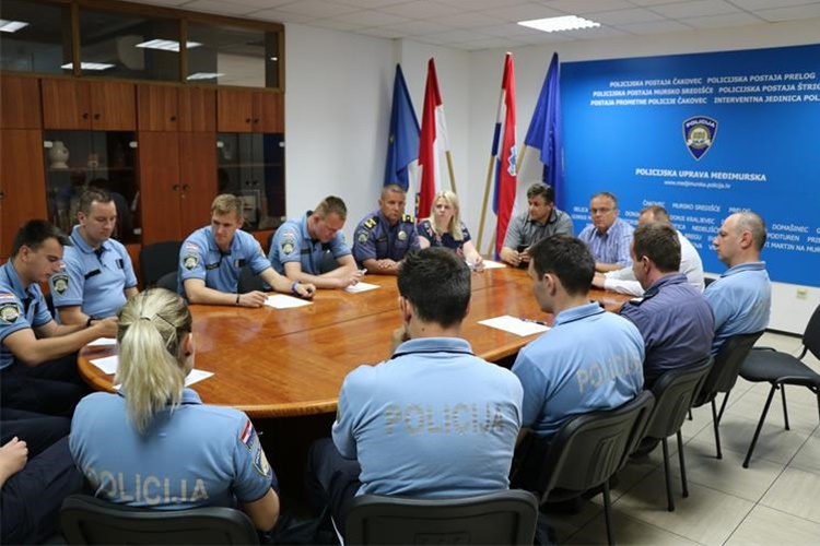 Zbog sve većeg problema s pripadnicima Romske nacionalne manjine u Međimurje stiglo deset novih policajaca - jesmo li bliže rješenju problema?