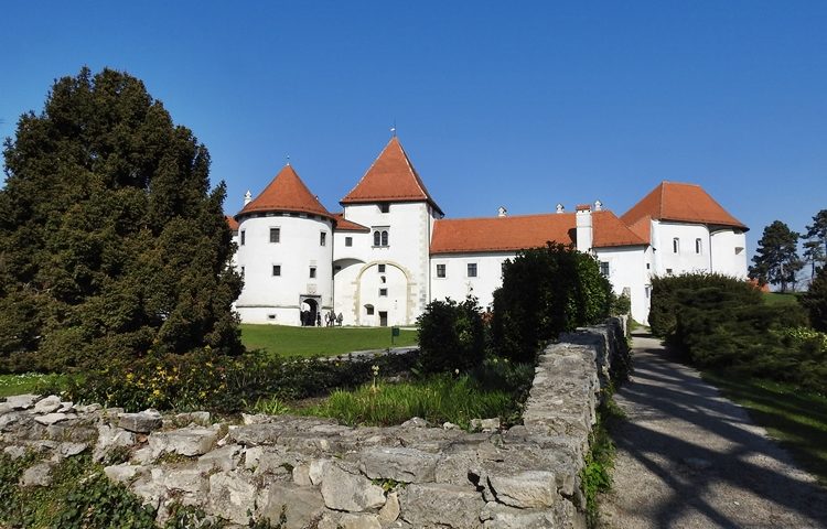 U VARAŽDINU KREĆE KOMPLETNA OBNOVA PARKA OKO STAROG GRADA Vratit će se izgled nekadašnjeg renesansnog parka i lakši pristup invalidima