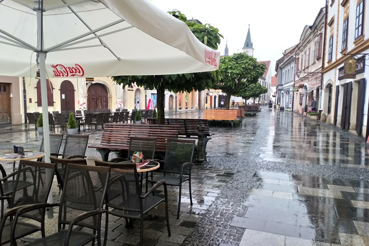 LJETO JE NESTALO: I dalje svježije, uskoro ponovo kiša, ali jedan će dan ovoga tjedna biti sunčan i topao