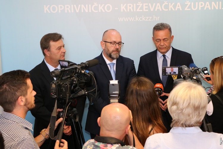 PRVI ČOVJEK HRVATSKIH CESTA DOŠAO U PODRAVINU I POTVRDIO: Novaca ima za izgradnju ceste od Križevaca do Kloštra Vojakovačkog