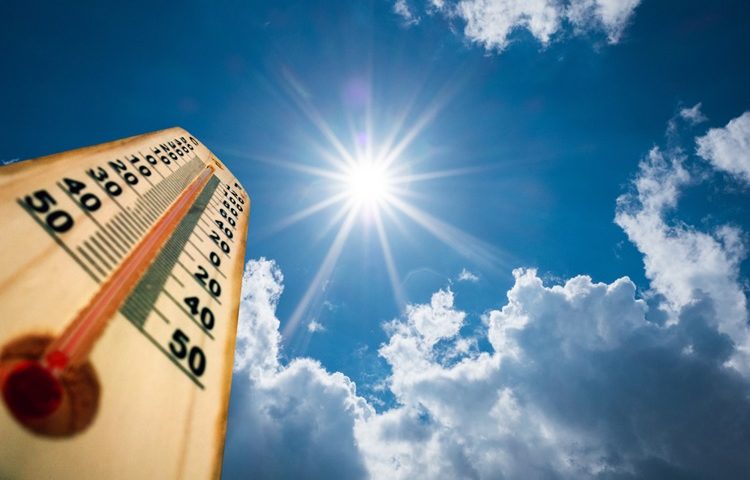Očekuje nas sunčano i vruće, a prijeti i opasnost od toplinskog vala