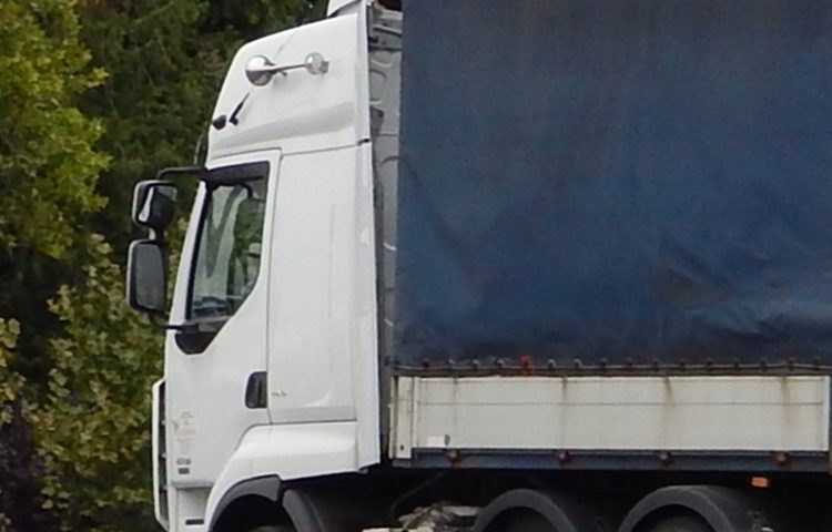 Odnio nekoliko stotina litara goriva